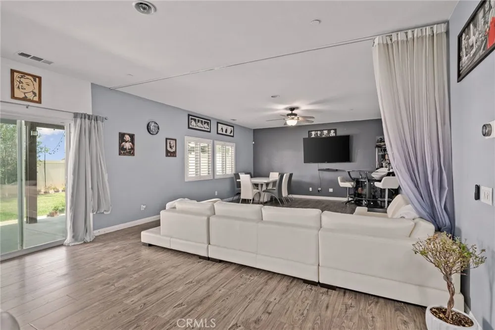 4247 Solomon Street Jurupa Valley, CA 92509