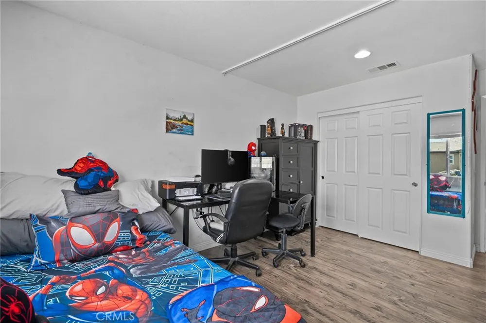 4247 Solomon Street Jurupa Valley, CA 92509