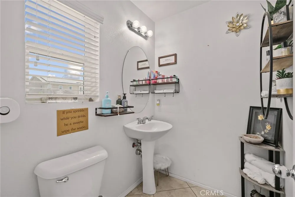 4247 Solomon Street Jurupa Valley, CA 92509