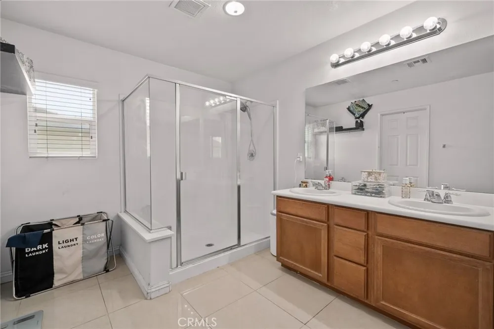 4247 Solomon Street Jurupa Valley, CA 92509