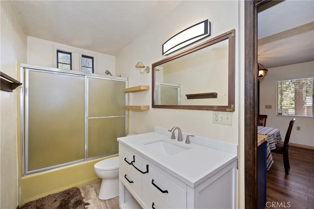 1124 Myrtle Avenue Big Bear City, CA 92314