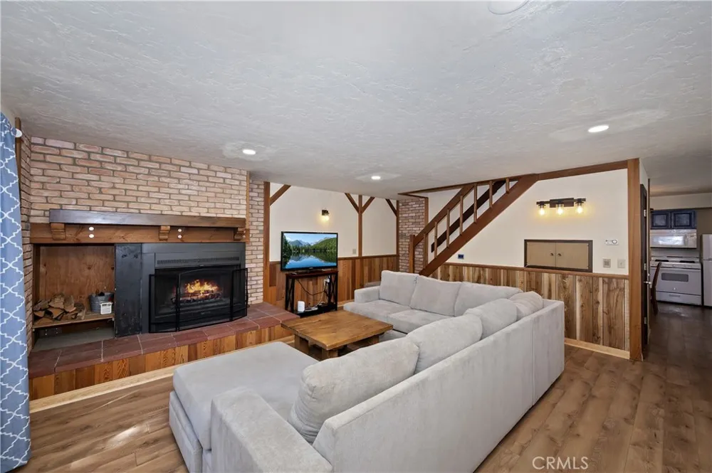 1124 Myrtle Avenue Big Bear City, CA 92314