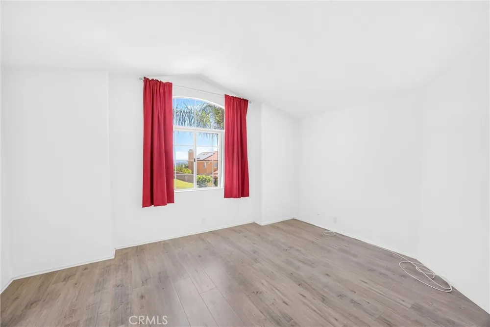476 Somerset Cir Corona, CA 92879