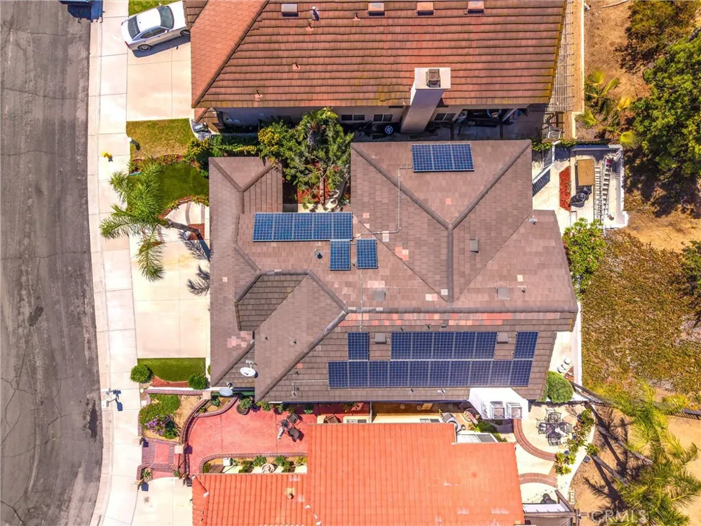 476 Somerset Cir Corona, CA 92879