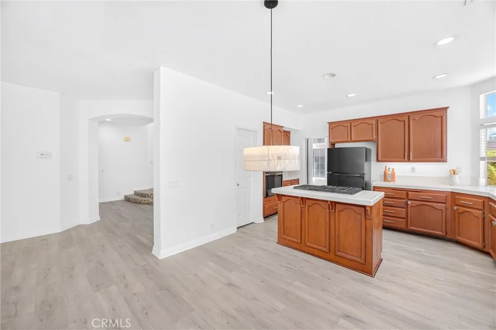 476 Somerset Cir Corona, CA 92879