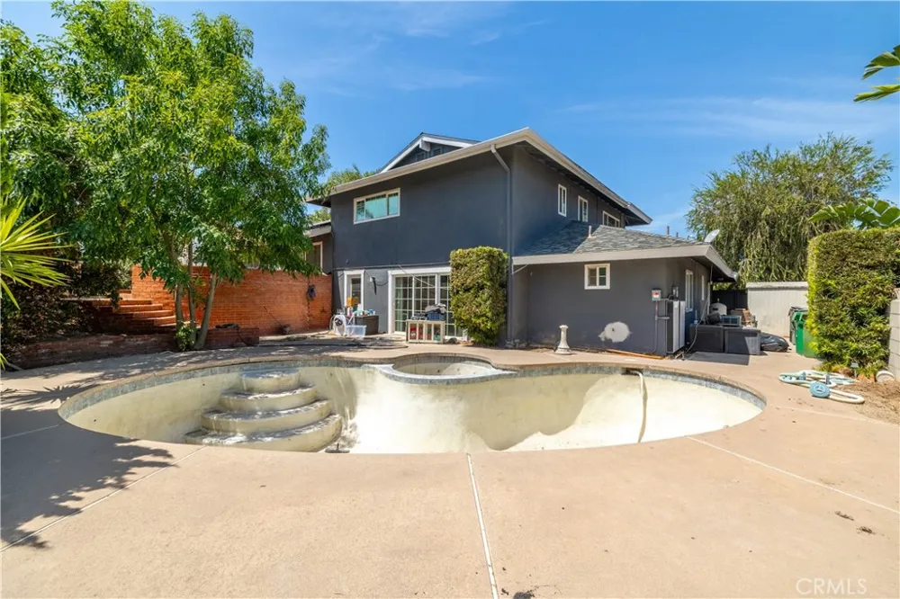 1871 Garretson Corona, CA 92879