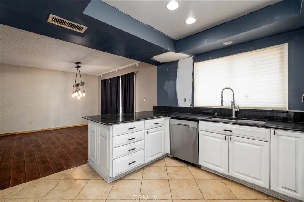 1871 Garretson Corona, CA 92879
