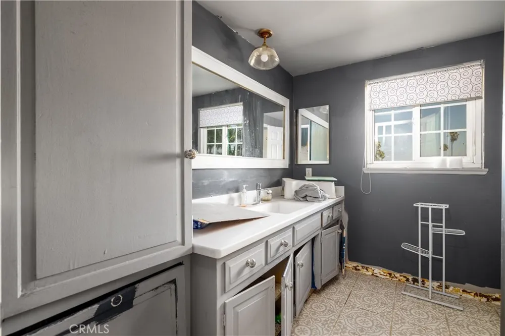 1871 Garretson Corona, CA 92879