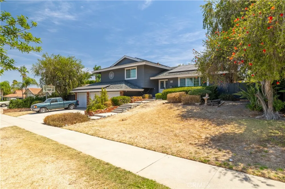 1871 Garretson Corona, CA 92879