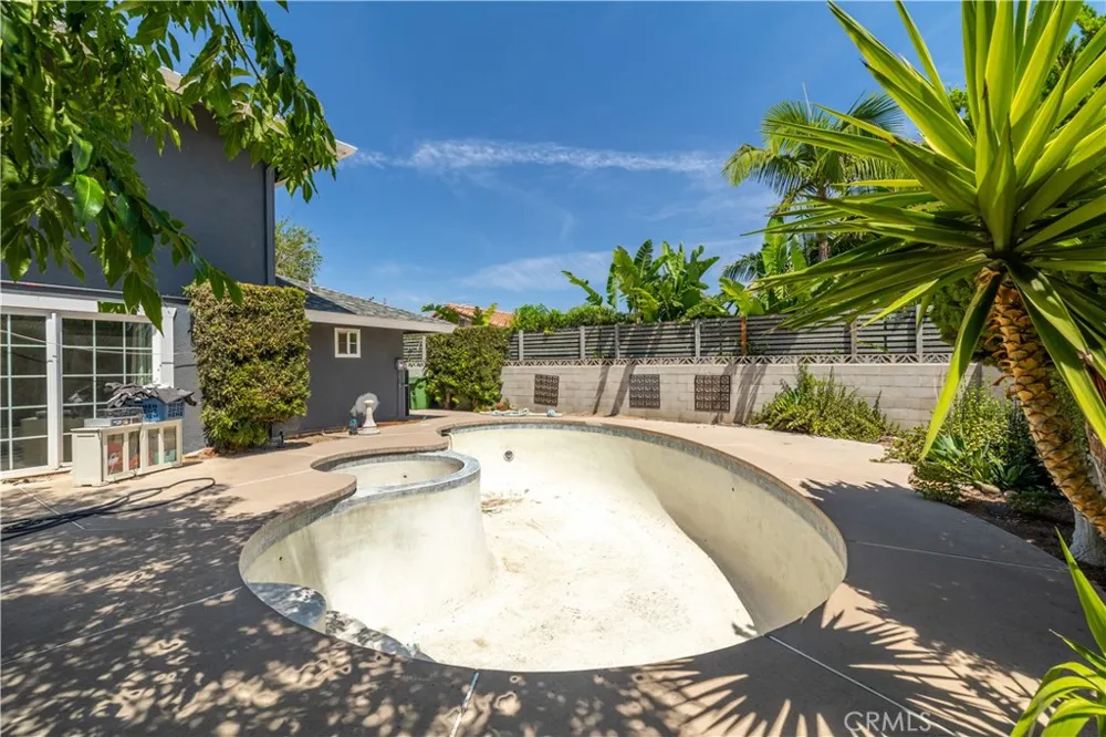 1871 Garretson Corona, CA 92879