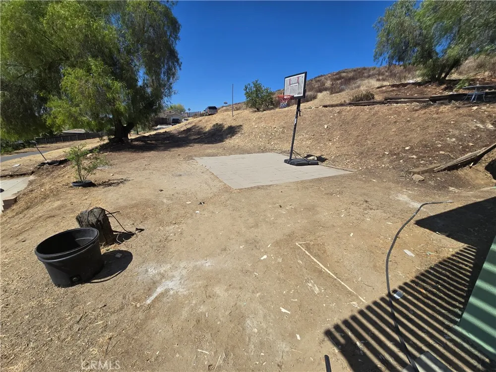 28530 Williams Drive Quail Valley, CA 92587