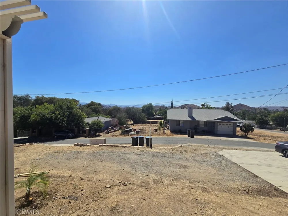 28530 Williams Drive Quail Valley, CA 92587