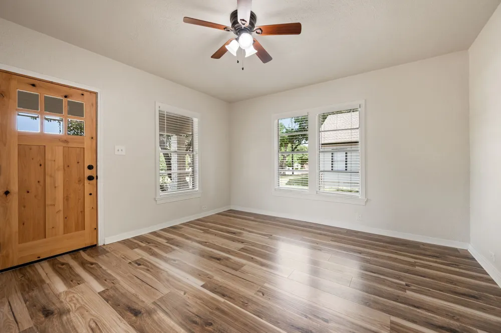 607 Church Street Pilot Point, TX 76258