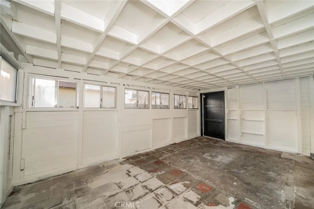 1315 E 55th Long Beach, CA 90805