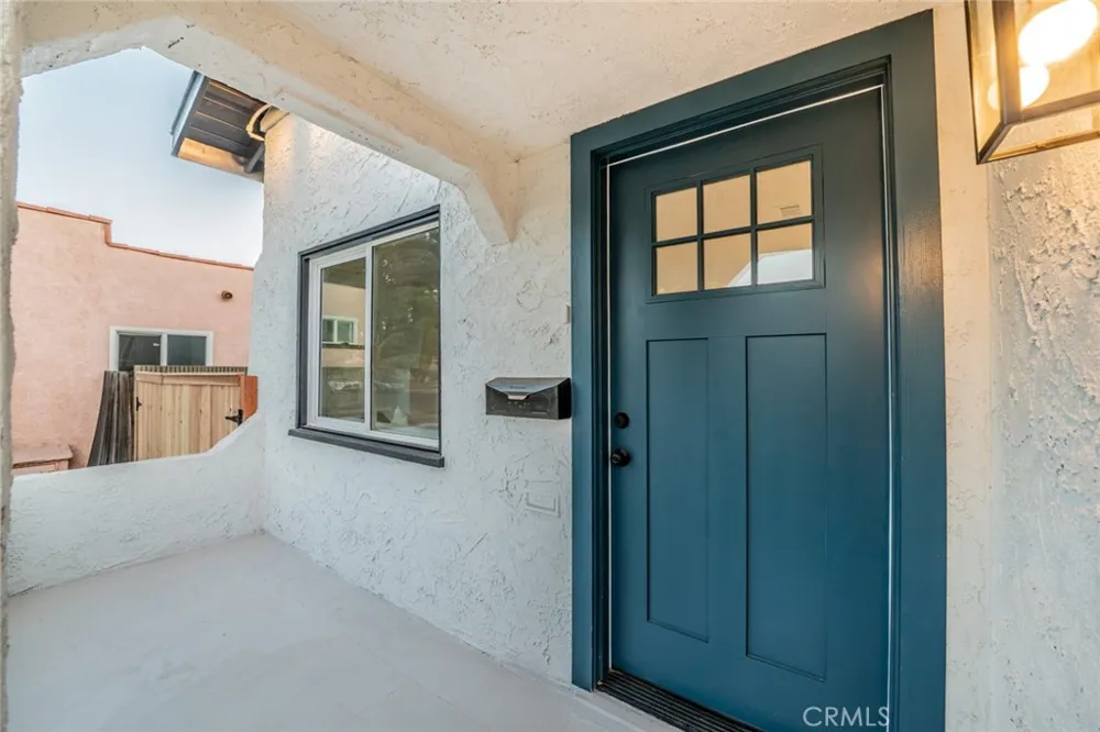 1315 E 55th Long Beach, CA 90805
