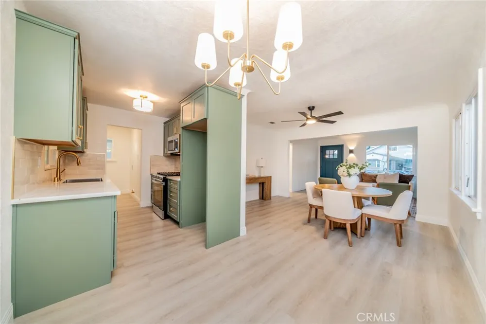 1315 E 55th Long Beach, CA 90805