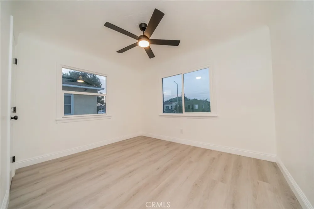 1315 E 55th Long Beach, CA 90805