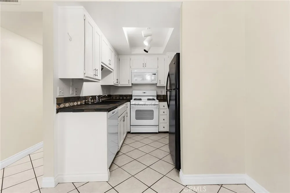 1269 Edwards Street #12 Redlands, CA 92374