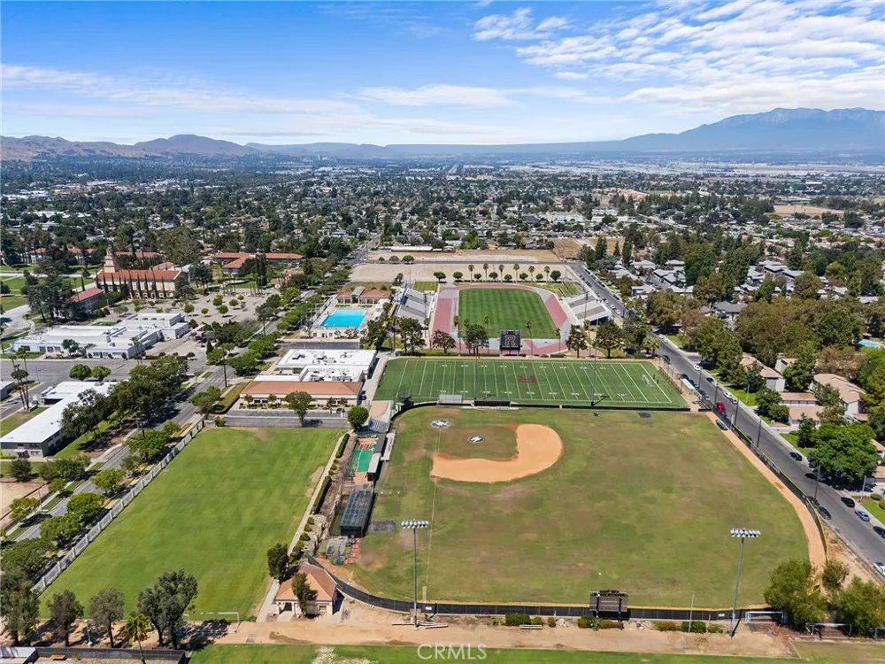 1269 Edwards Street #12 Redlands, CA 92374