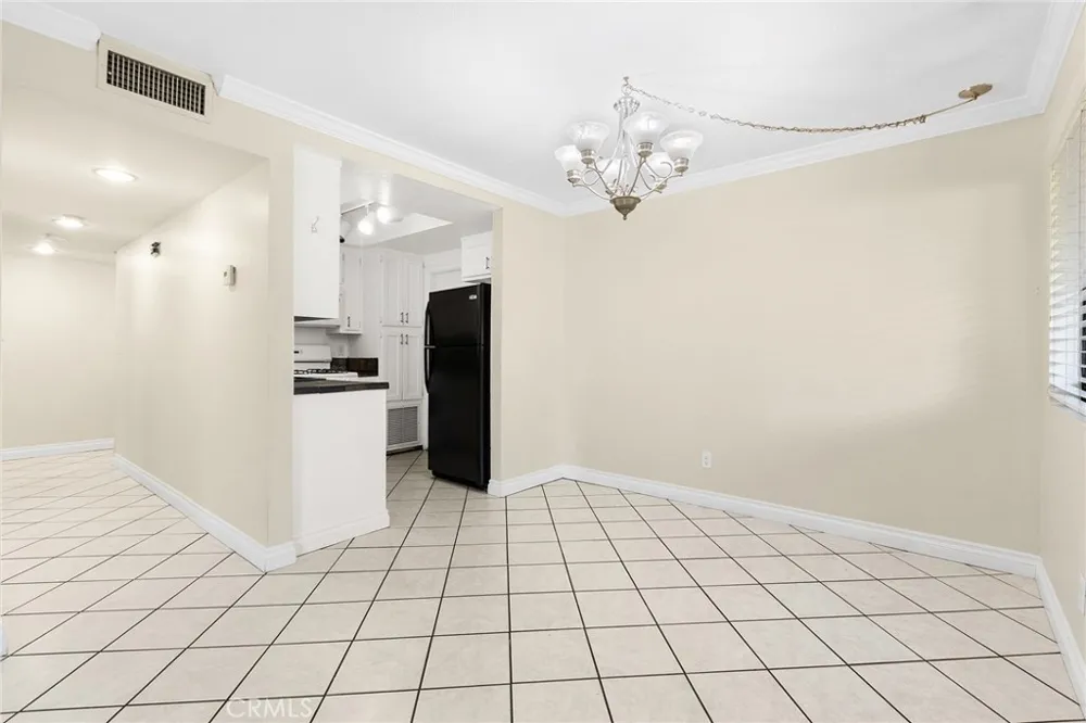 1269 Edwards Street #12 Redlands, CA 92374