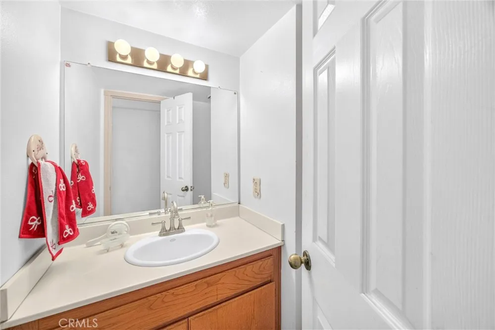 7074 Sterling Ct Rancho Cucamonga, CA 91701