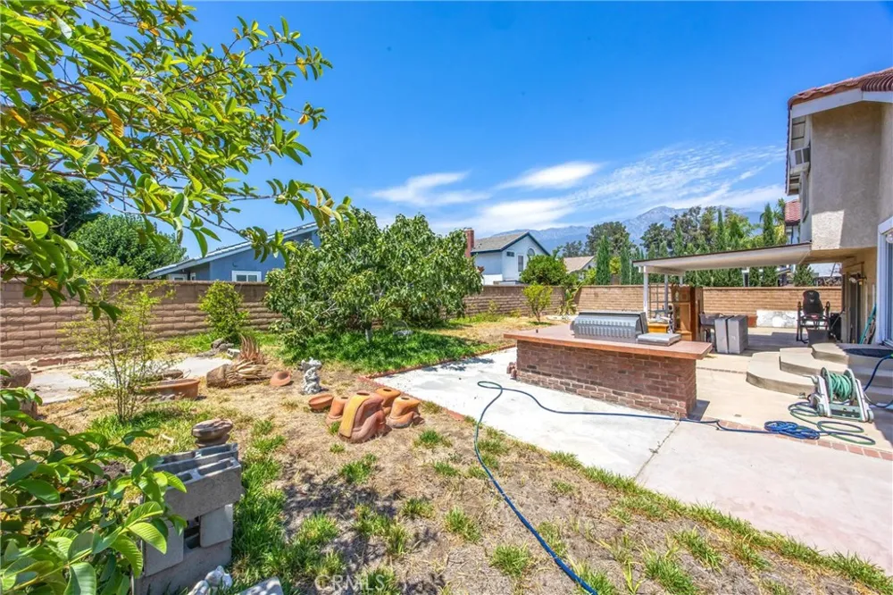 7074 Sterling Ct Rancho Cucamonga, CA 91701