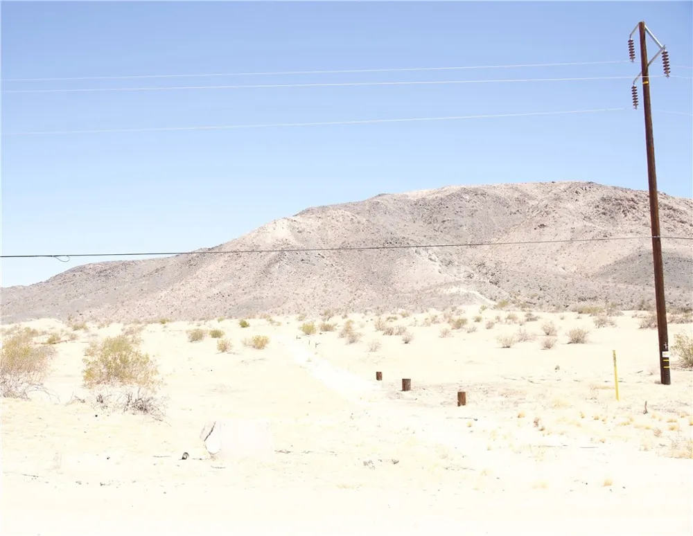 66600 N Sunnyslope Joshua Tree, CA 92252
