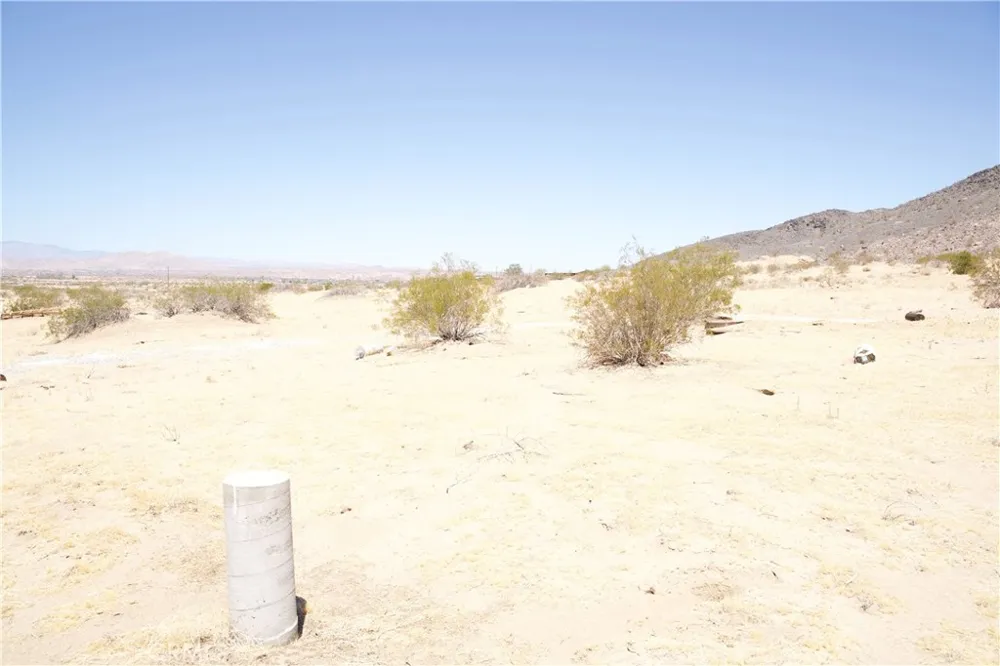 66600 N Sunnyslope Joshua Tree, CA 92252