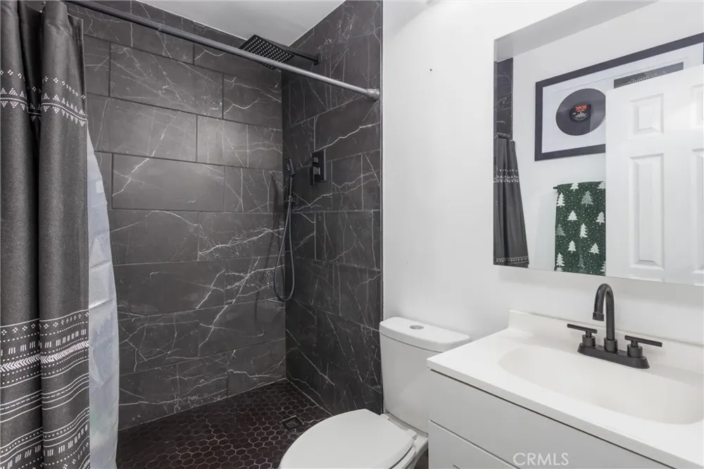 40433 Valley Of The Falls Forest Falls, CA 92339