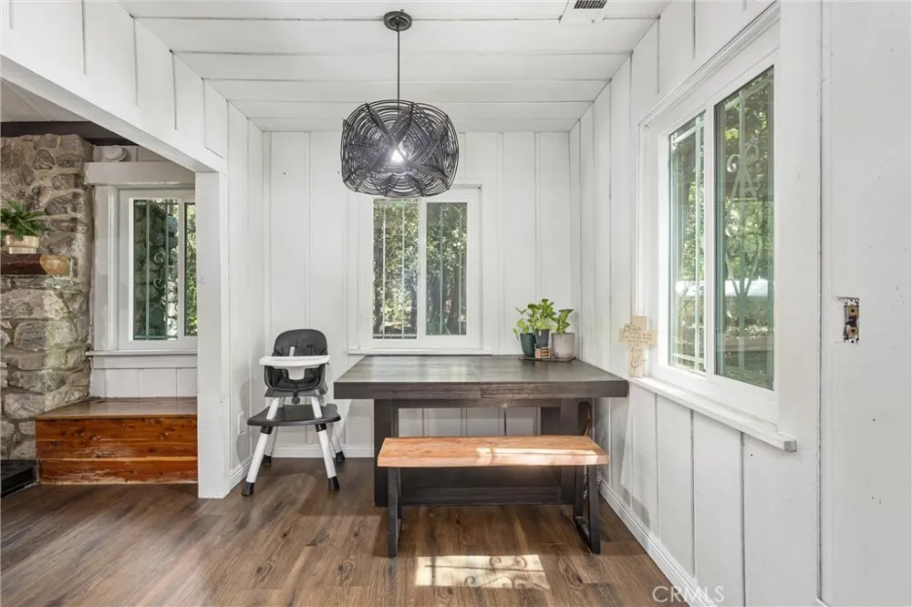 40433 Valley Of The Falls Forest Falls, CA 92339