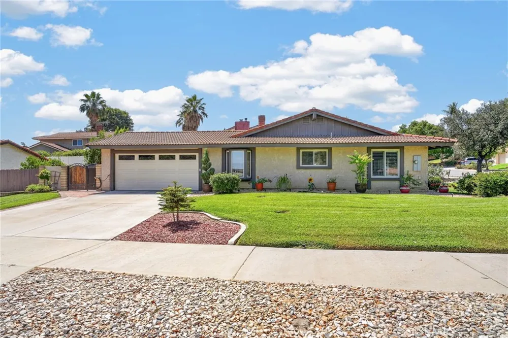 161 Channing Street Redlands, CA 92373