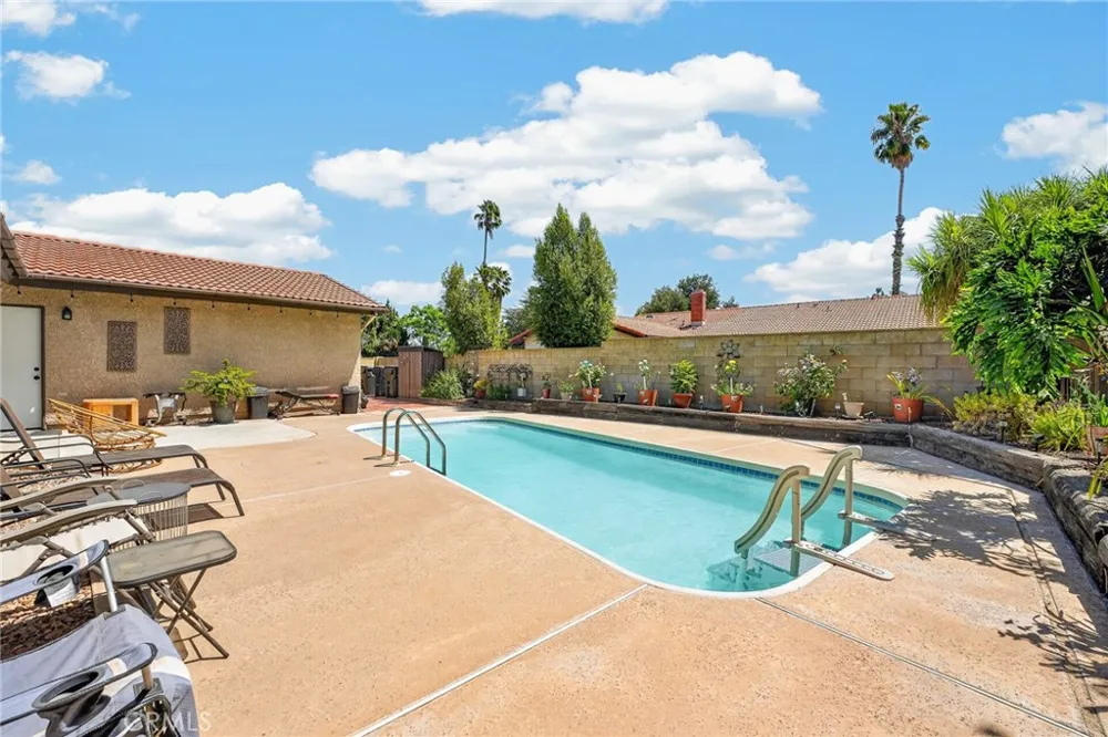 161 Channing Street Redlands, CA 92373