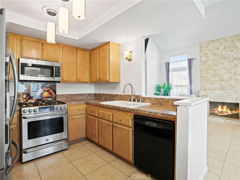 510 La Costa Banning, CA 92220