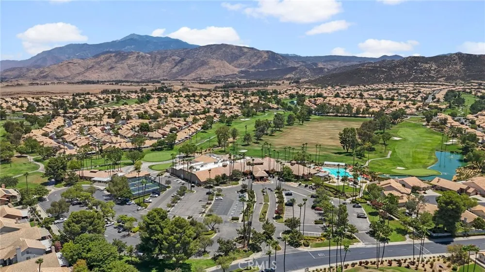 510 La Costa Banning, CA 92220