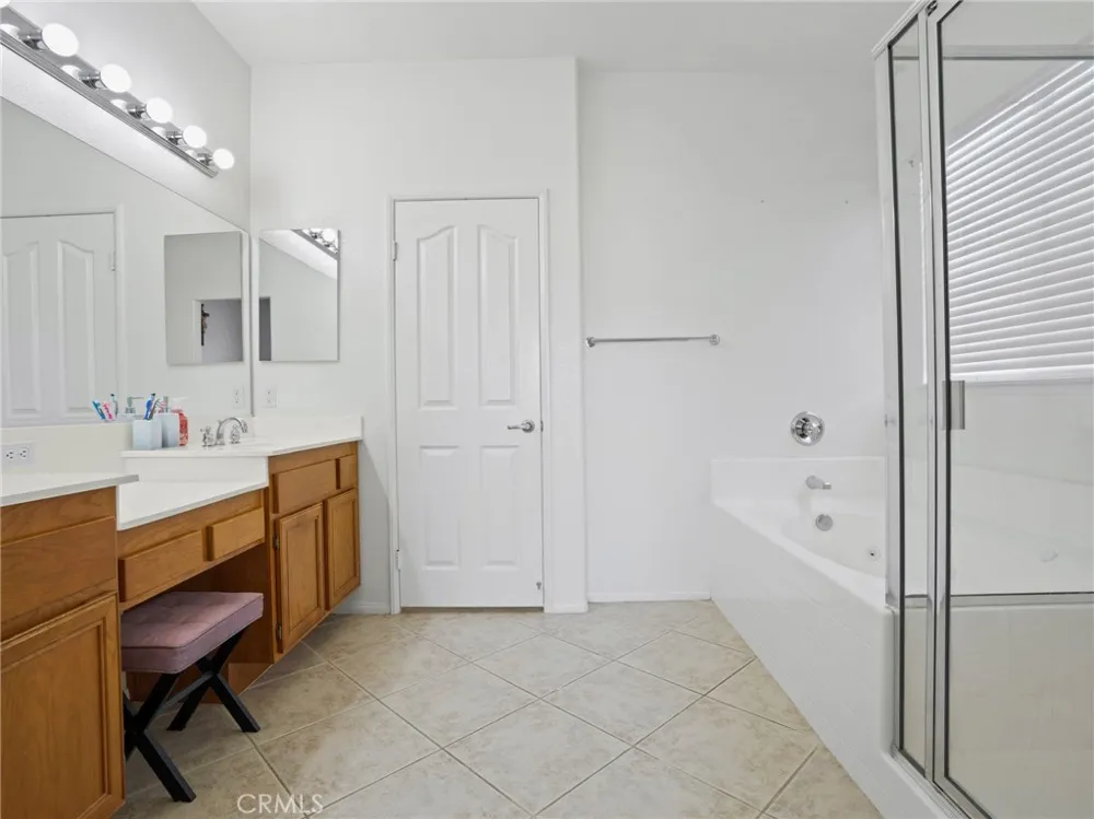 13806 Linda Victorville, CA 92392