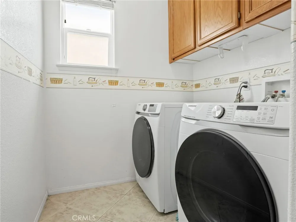 13806 Linda Victorville, CA 92392