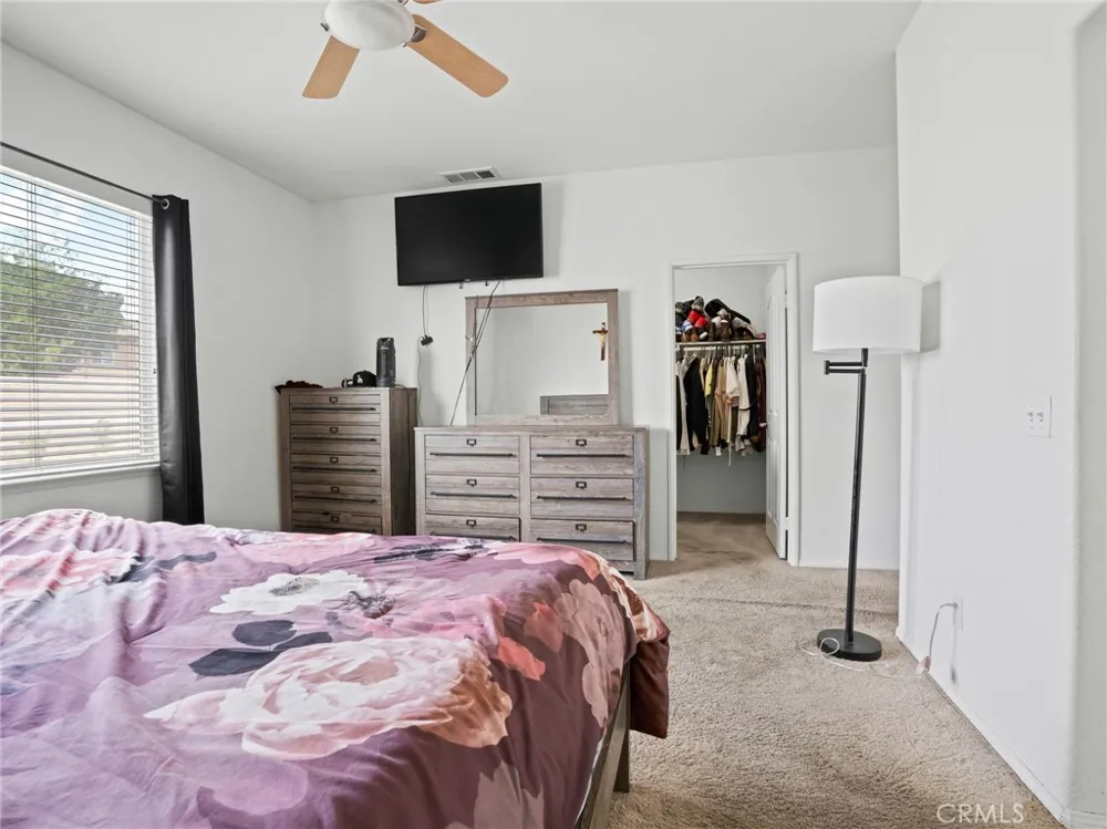 13806 Linda Victorville, CA 92392