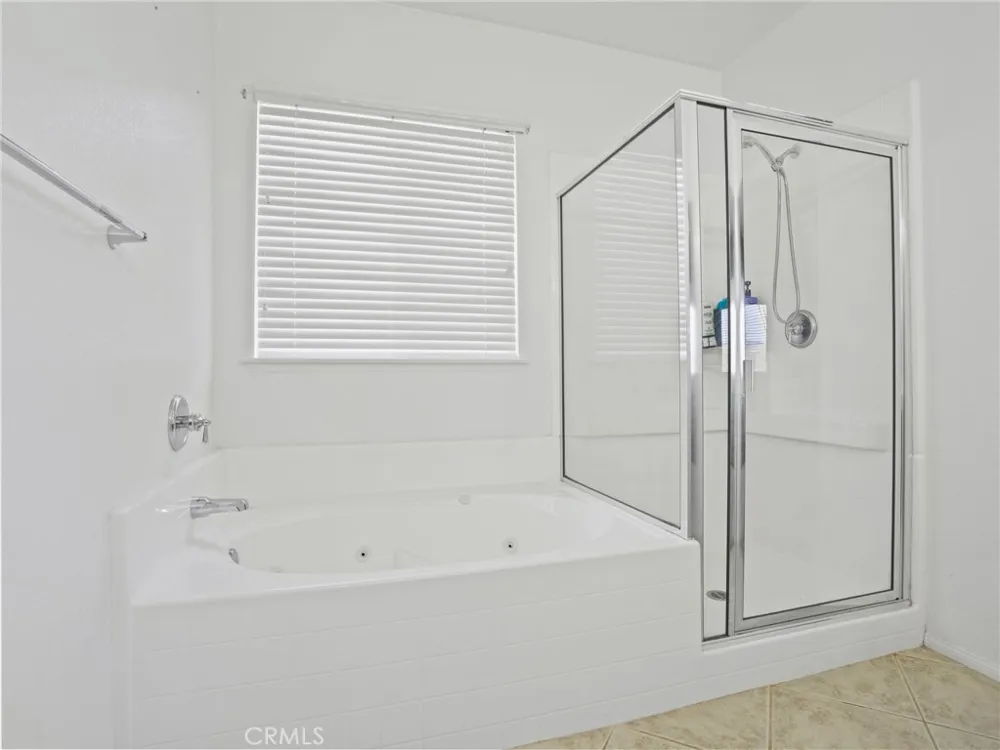 13806 Linda Victorville, CA 92392