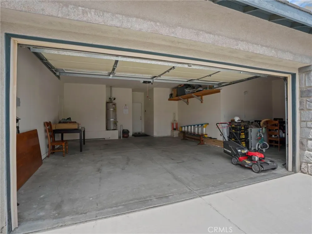 13806 Linda Victorville, CA 92392