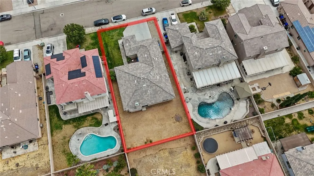 13806 Linda Victorville, CA 92392