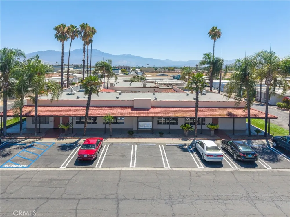 2205 W Acacia Avenue #125 Hemet, CA 92545