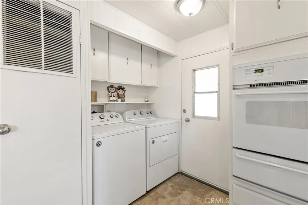 2205 W Acacia Avenue #125 Hemet, CA 92545