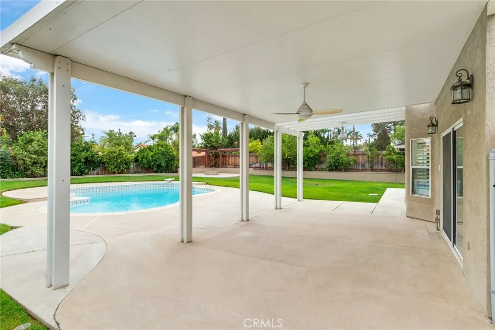 625 Greenwood Court Redlands, CA 92373