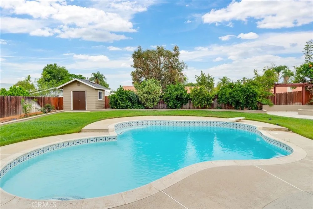 625 Greenwood Court Redlands, CA 92373