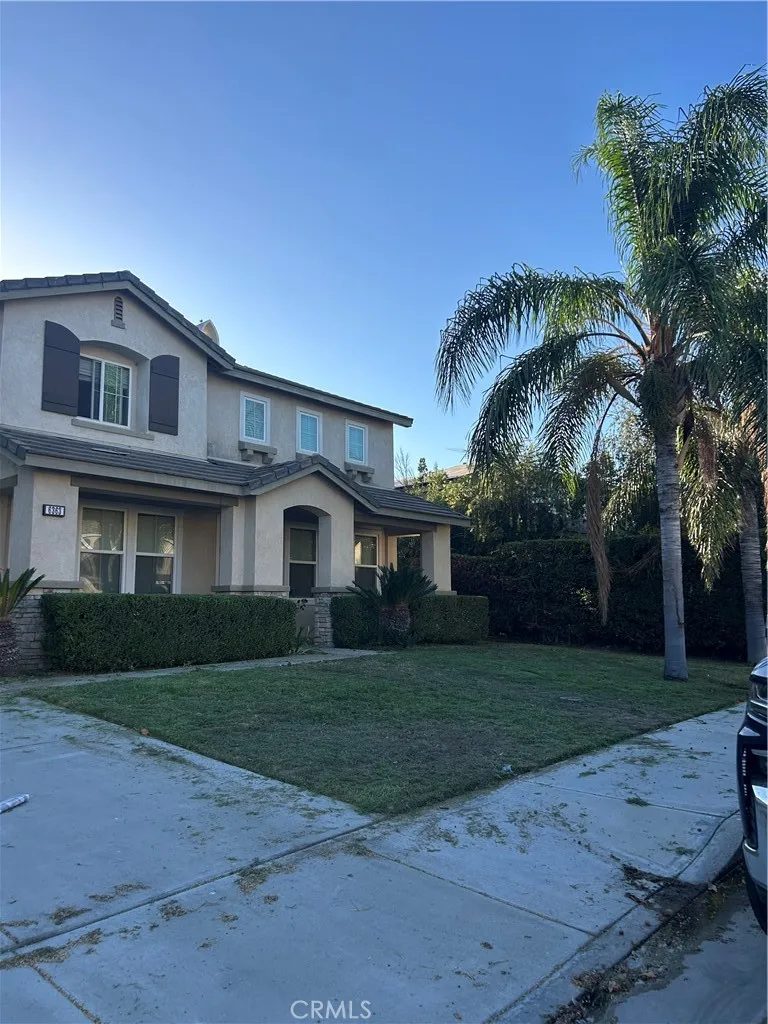 5751 Autumnwood Jurupa Valley, CA 92509
