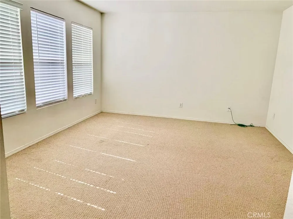 5751 Autumnwood Jurupa Valley, CA 92509
