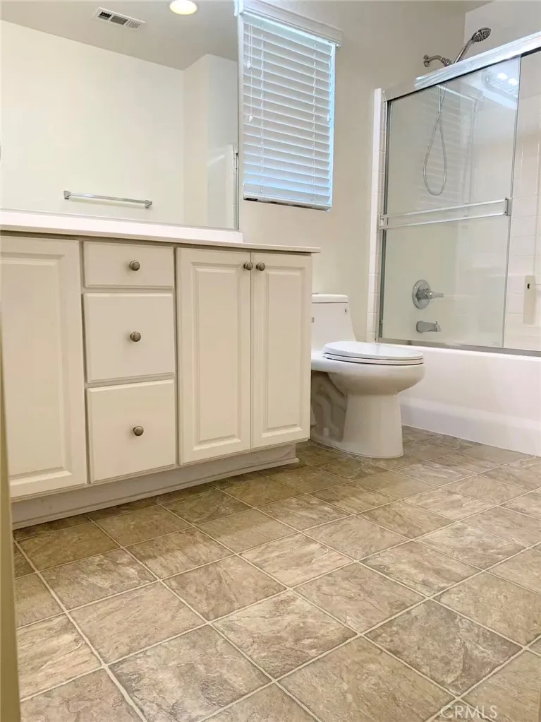 5751 Autumnwood Jurupa Valley, CA 92509