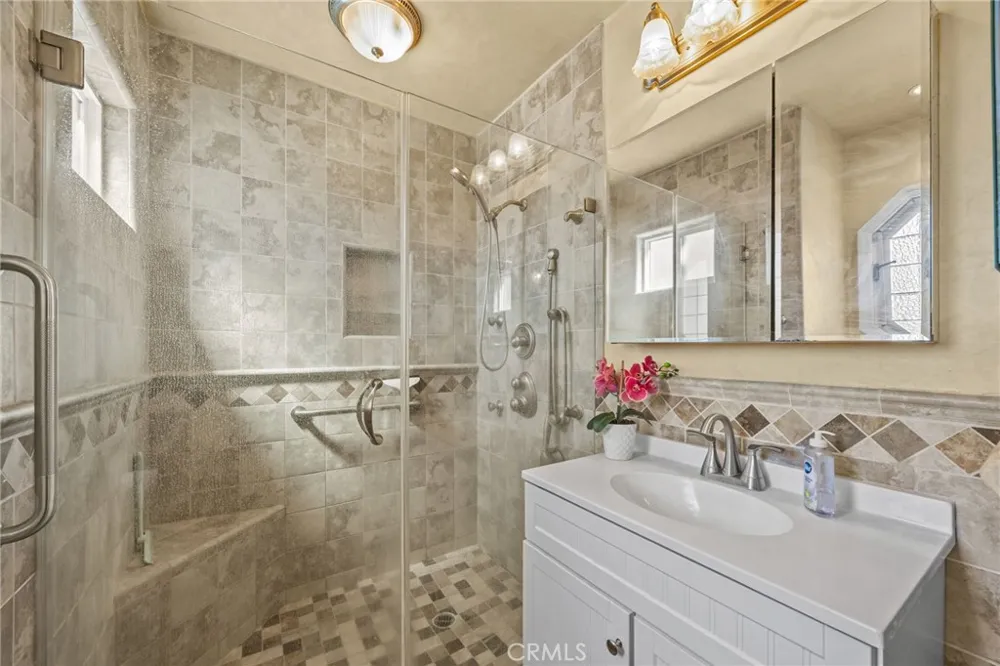 4849 San Gabriel Pico Rivera, CA 90660