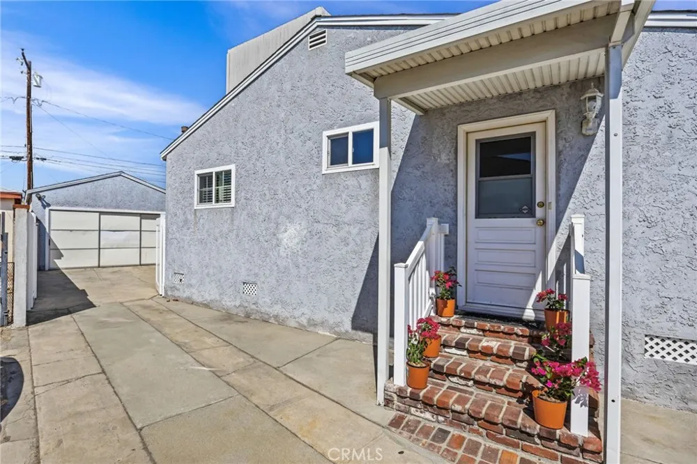 4849 San Gabriel Pico Rivera, CA 90660