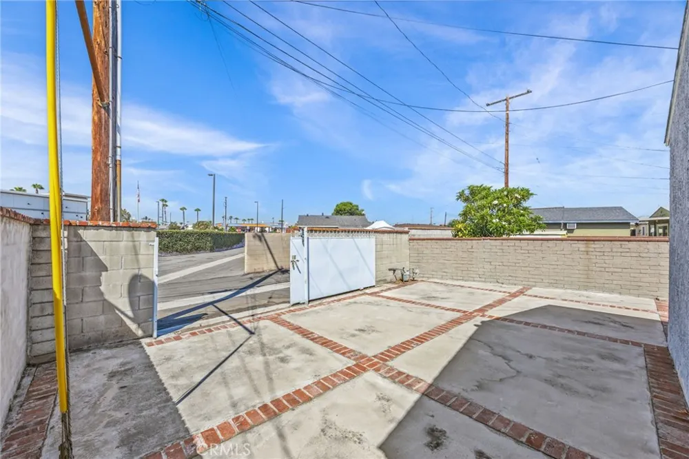 4849 San Gabriel Pico Rivera, CA 90660